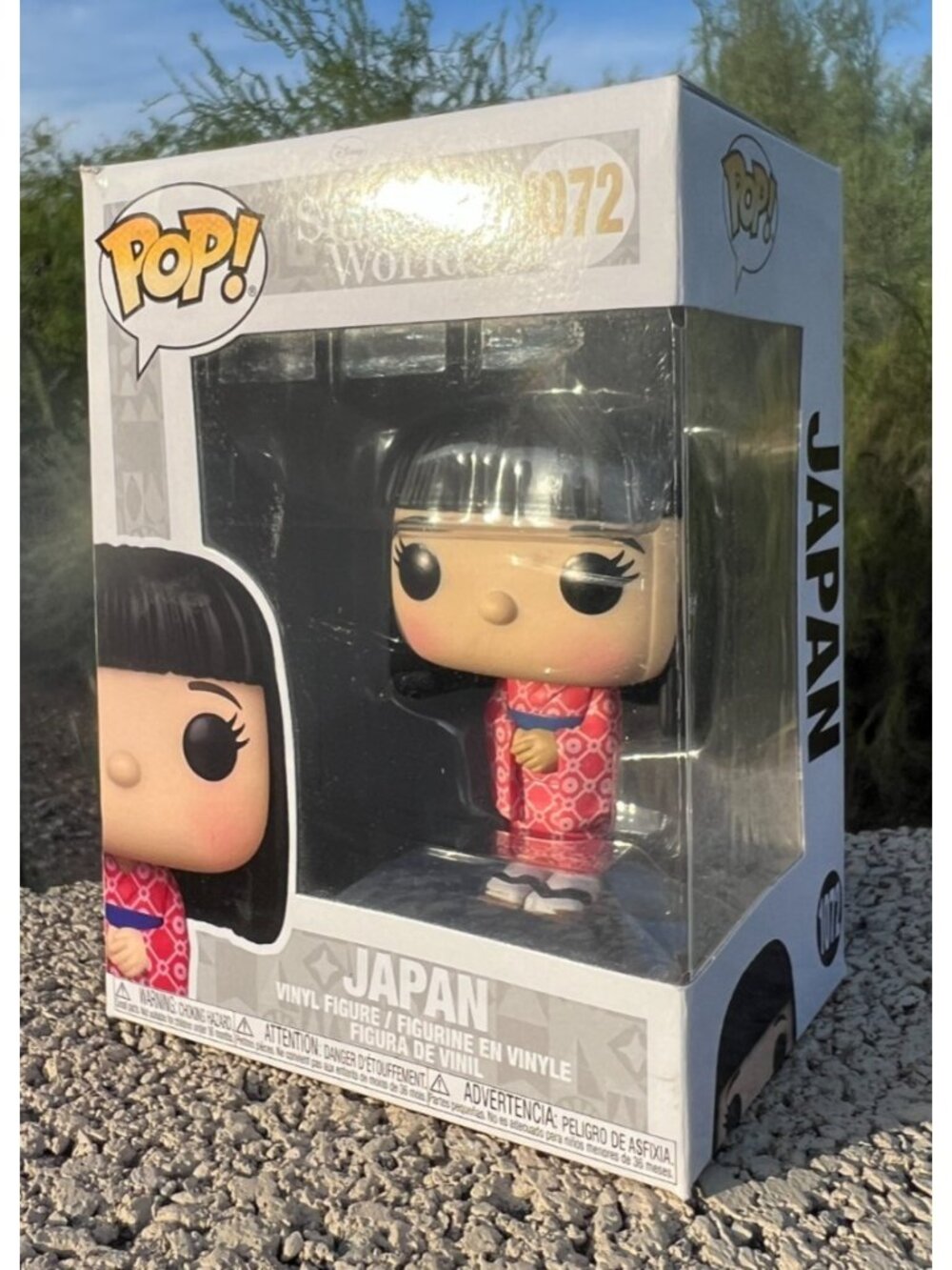 Funko Pop Disney Its a Small World - Japan (#1072, NEW)